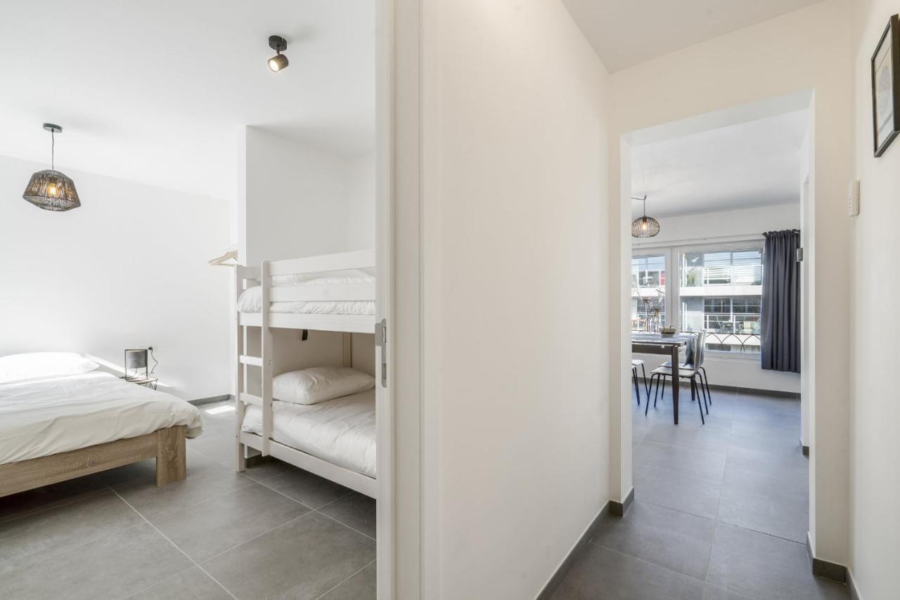 Delightful Family Apartment At Only 50 Meters From The Beach / Panne A Cote De Panne Exterior photo