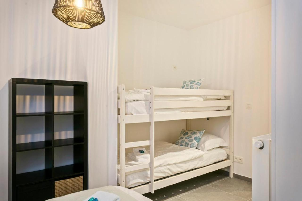 Delightful Family Apartment At Only 50 Meters From The Beach / Panne A Cote De Panne Exterior photo