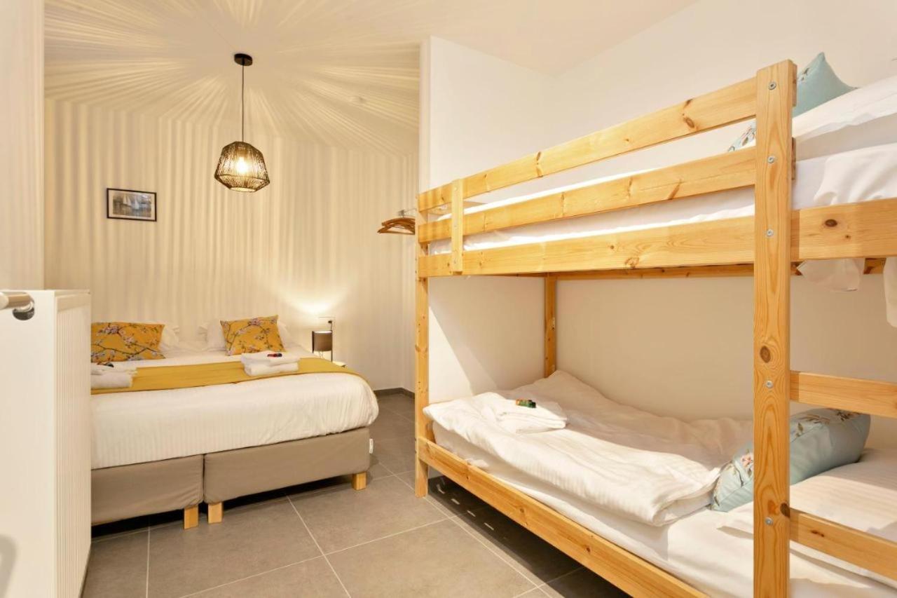 Delightful Family Apartment At Only 50 Meters From The Beach / Panne A Cote De Panne Exterior photo